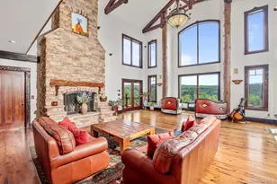 165 Drake Rd, Pleasant Valley, NY 12569 - Photo 16
