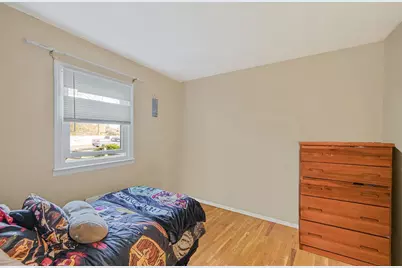 210 Oakdale Bohemia Road, Bohemia, NY 11716 - Photo 20