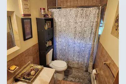 35 Mulford Place, Hempstead, NY 11550 - Photo 14