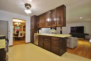 85 Old Phillips Hill Rd, New City, NY 10956 - Photo 8