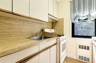 69-60 108th St, Forest Hills, NY 11375 - Photo 18