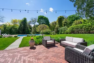 381 W Neck Rd, Lloyd Harbor, NY 11743 - Photo 30