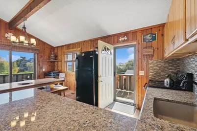 18 Hoppin Avenue, Montauk, NY 11954 - Photo 14