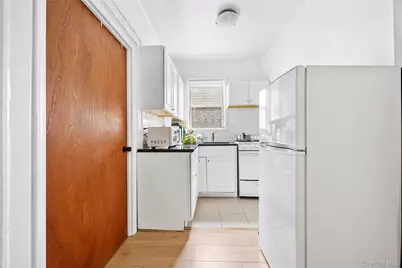 152-26/28 Northern Boulevard, Flushing, NY 11354 - Photo 6