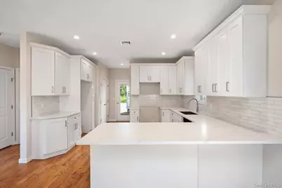 2 Gail-Grace Court, Copiague, NY 11726 - Photo 12