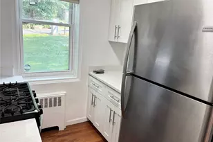 1133 Midland Ave, Yonkers, NY 10708 - Photo 4