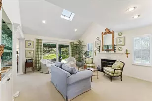 30 Brittany Ln, Westhampton Beach, NY 11978 - Photo 4