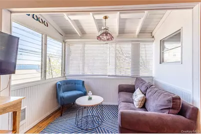 31 Beach Hill Drive, Calverton, NY 11933 - Photo 16