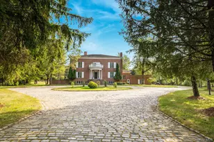 604 N Quaker Hill Rd, Pawling, NY 12564 - Photo 2