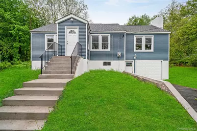 15 Riley Road, New Windsor, NY 12553 - Photo 2