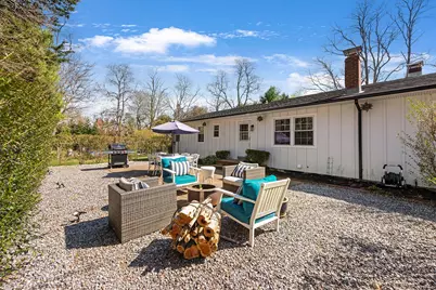 16 Payne Avenue, Sag Harbor, NY 11963 - Photo 18