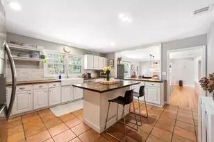 16 Payne Ave, Sag Harbor, NY 11963 - Photo 4