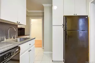 139-15 83rd Ave, Briarwood, NY 11435 - Photo 6