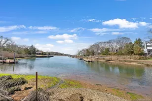 37 Noyac Harbor Rd, Sag Harbor, NY 11963 - Photo 4