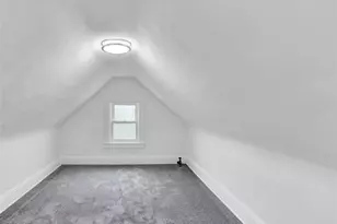 62-22 80th Rd, Glendale, NY 11385 - Photo 18