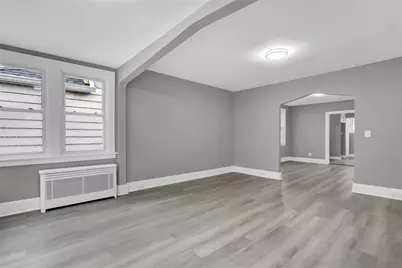 62-22 80th Road, Glendale, NY 11385 - Photo 2