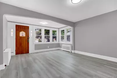 62-22 80th Road, Glendale, NY 11385 - Photo 4