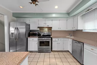 46 Ford Drive W, Massapequa, NY 11758 - Photo 14