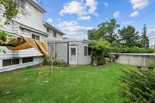 46 Ford Dr W, Massapequa, NY 11758 - Photo 32