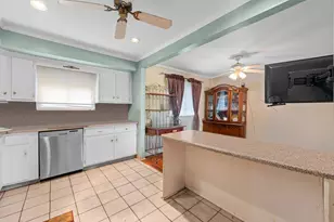 46 Ford Dr W, Massapequa, NY 11758 - Photo 12
