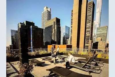 150 W 51 #1032, New York, NY 10019 - Photo 18