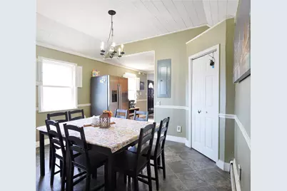 9 Fox Lane, Levittown, NY 11756 - Photo 6