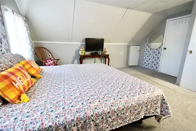 9 Fox Lane, Levittown, NY 11756 - Photo 12