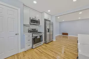 49 Carol St, West Hempstead, NY 11552 - Photo 18