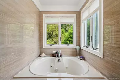 152 Lake Road, Valley Cottage, NY 10989 - Photo 22