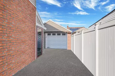 11538 238th Street, Elmont, NY 11003 - Photo 4