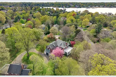 44 North Drive, Manhasset, NY 11030 - Photo 6