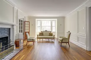 44 North Dr, Manhasset, NY 11030 - Photo 14