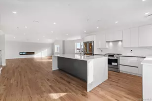 56 Oregon St, Long Beach, NY 11561 - Photo 6