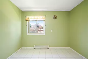 2433 Union Blvd, Islip, NY 11751 - Photo 8