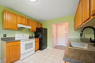 2433 Union Blvd, Islip, NY 11751 - Photo 6