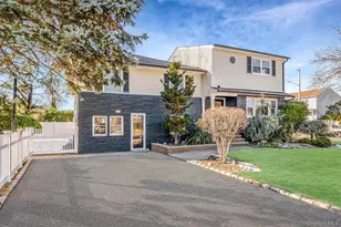 2810 Wynsum Ave, Merrick, NY 11566 - Photo 32