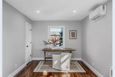 2810 Wynsum Avenue, Merrick, NY 11566 - Photo 10