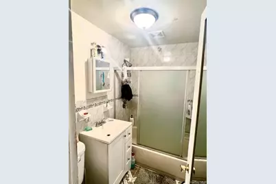 3231 Grace Avenue, Bronx, NY 10469 - Photo 10