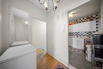 34-41 78 Street #5E, Jackson Heights, NY 11372 - Photo 6