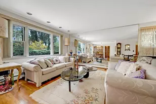 572 Scarsdale Rd, Tuckahoe, NY 10707 - Photo 4