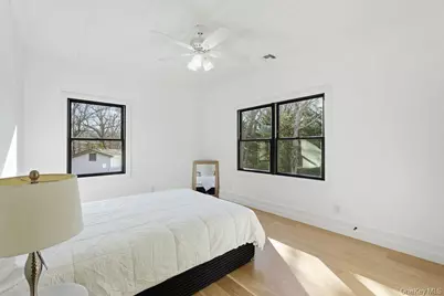 768 Bridgehampton Sag Harbor, Bridgehampton, NY 11978 - Photo 24