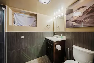 4220 Wickham Avenue, Bronx, NY 10466 - Photo 32