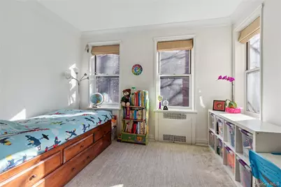 73-12 35th Avenue #C24, Jackson Heights, NY 11372 - Photo 6