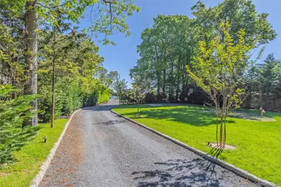 53 Old Neck Road S, Center Moriches, NY 11934 - Photo 34