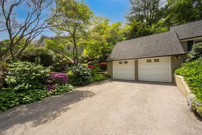 355 Sprain Road, Yonkers, NY 10710 - Photo 4