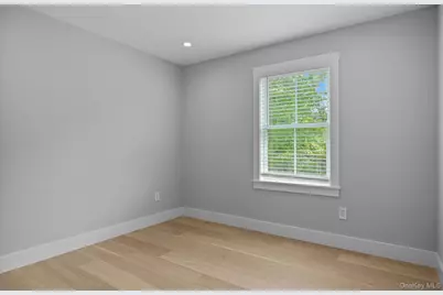 7 Fanning Avenue, Hampton Bays, NY 11946 - Photo 16