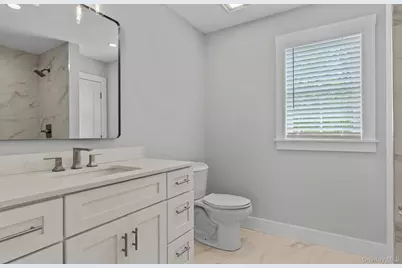 7 Fanning Avenue, Hampton Bays, NY 11946 - Photo 12