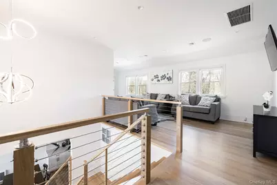 9 Jennifers Path, Quiogue, NY 11978 - Photo 14