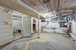 25-35 Crescent St, Astoria, NY 11102 - Photo 32