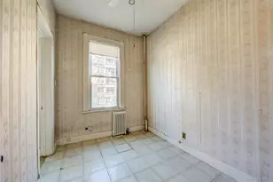 25-35 Crescent St, Astoria, NY 11102 - Photo 18